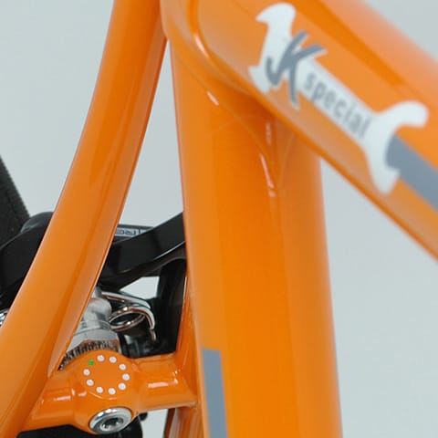KIRK-12-detail-orange-brakestay-4